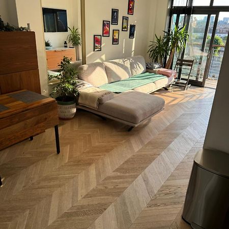 Cosy 1 Bedroom Apartment With Balcony Near Chiswick London Exteriör bild